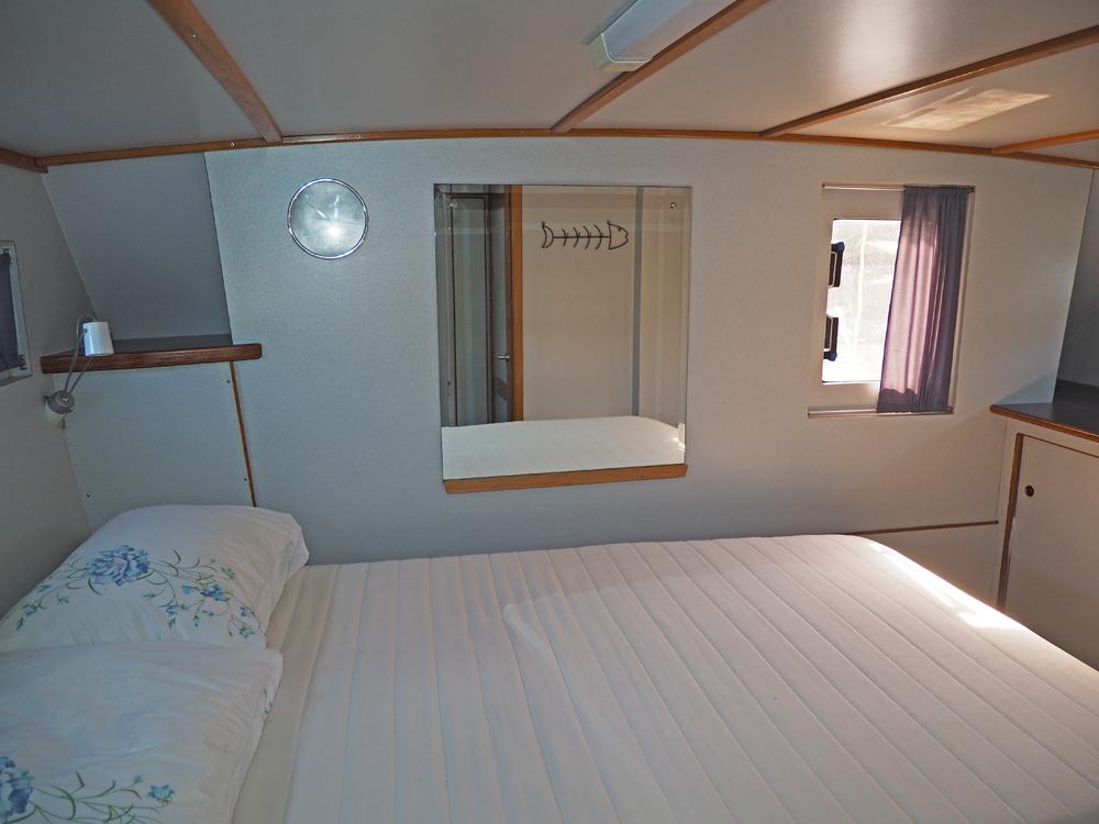 Aft cabin, Accommodation